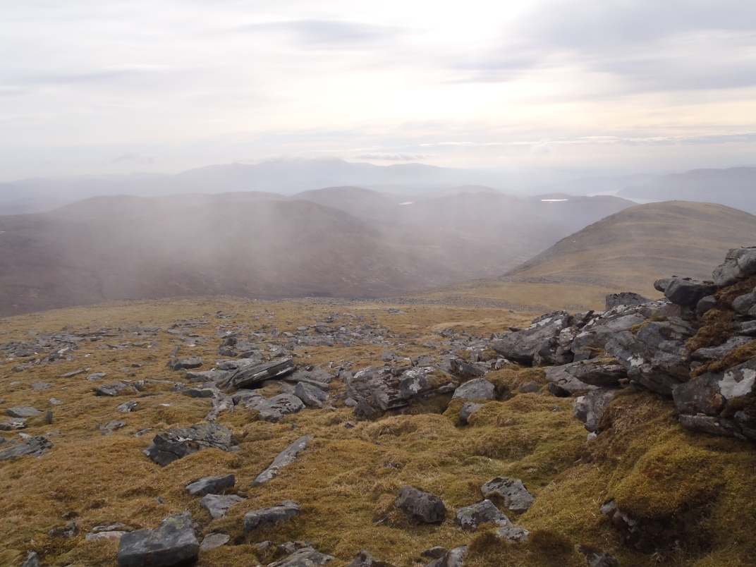 Day 2 - An Coileachan - Meall Gorm - Sgurr Mor - Meall a'Chrasgaidh - Sgurr nan Clach Geala - Sgurr nan Each