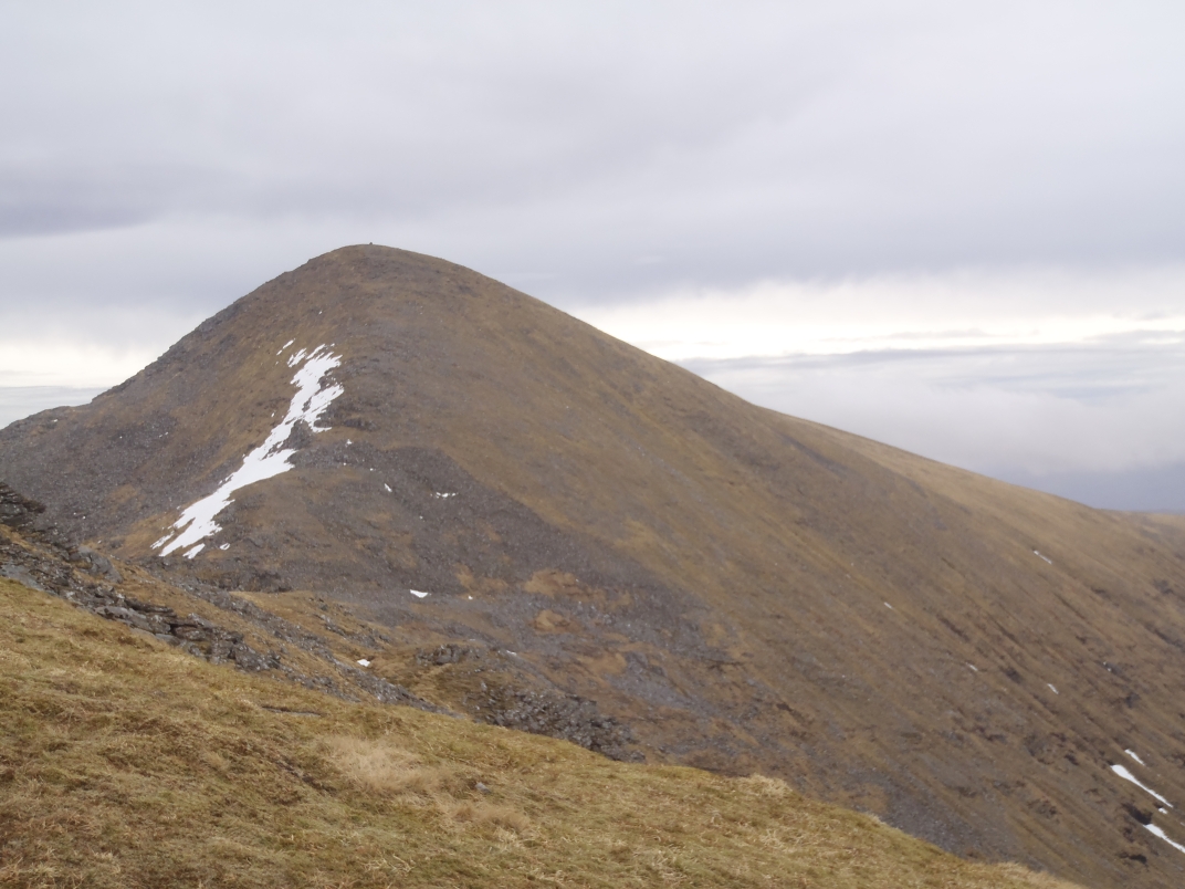 Day 2 - An Coileachan - Meall Gorm - Sgurr Mor - Meall a'Chrasgaidh - Sgurr nan Clach Geala - Sgurr nan Each
