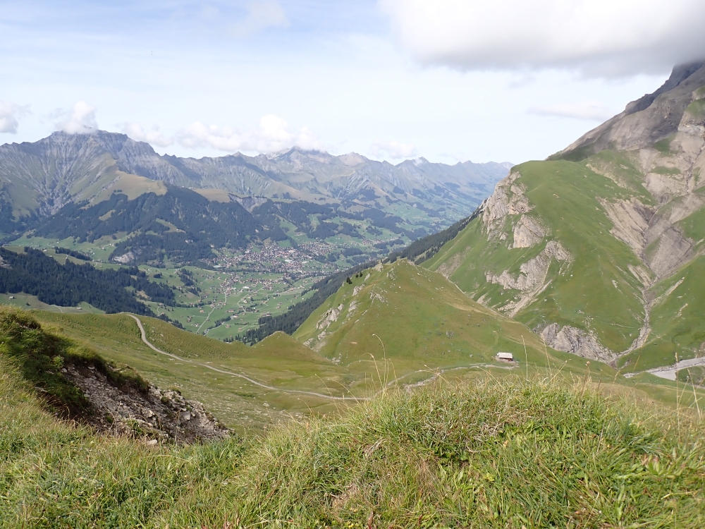 Day 2 - Sunnbuel - Schwarenbach - Tschingellochtighore - Engstligenalp