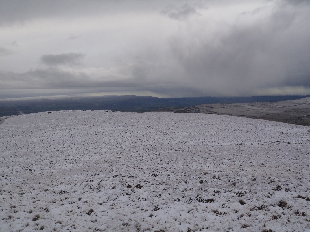 Ribblehead - Whernside - Ingleborough - Ribblehead