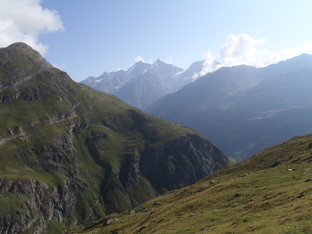 Day 5 - Rothornhutte - Trift - Schonbielhutte
