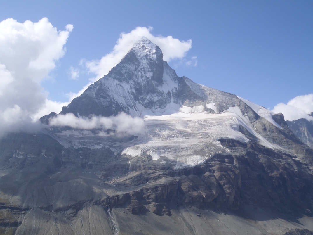 Day 5 - Rothornhutte - Trift - Schonbielhutte