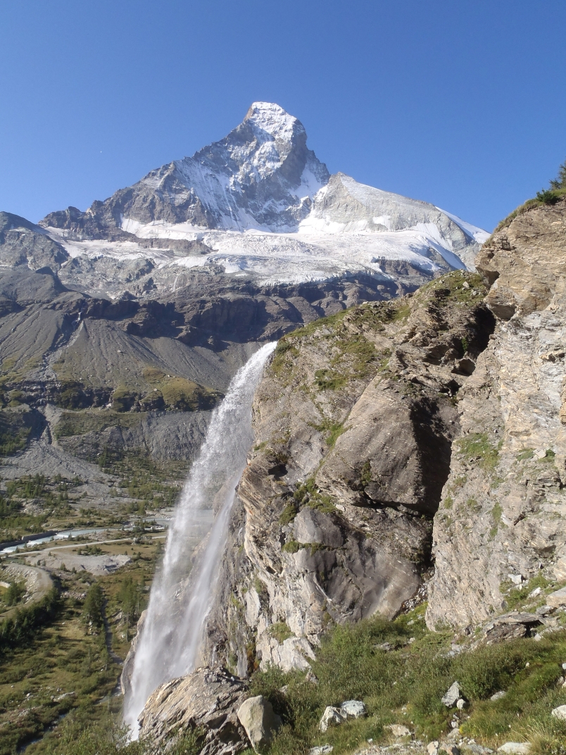 Day 6 - Schonbielhutte - Furi