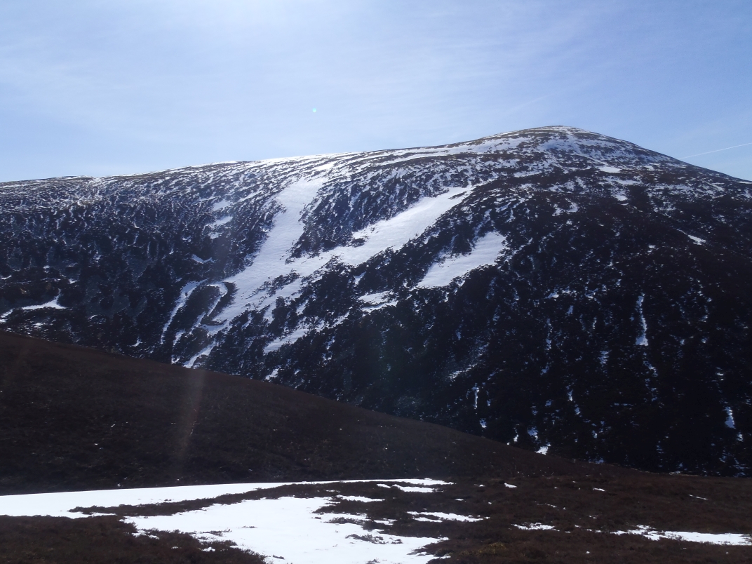Day 3 - Braigh Coire Chruinn-bhalgain & Carn Liath