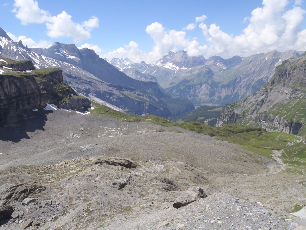 Oeschinensee Gondola - Blumlisalphutte