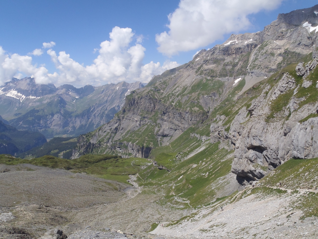 Oeschinensee Gondola - Blumlisalphutte