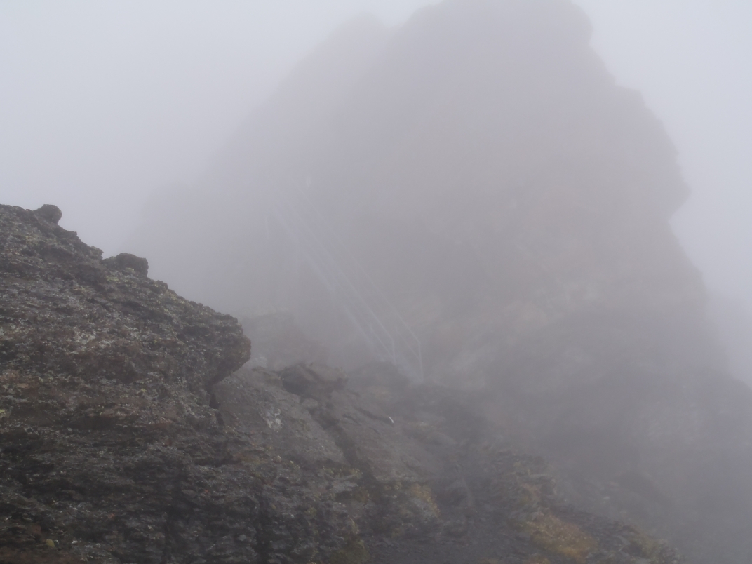 Day 3 - Rotsotckhutte - Schilthorn (2969m) - what's that coming out of the gloom?