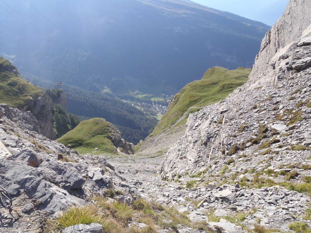 Day 5 - Gemmipass - Lammerenhutte (2502m)