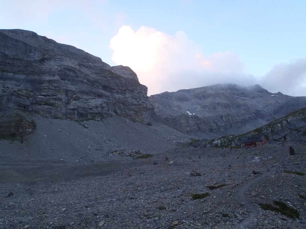 Day 5 - Gemmipass - Lammerenhutte (2502m)