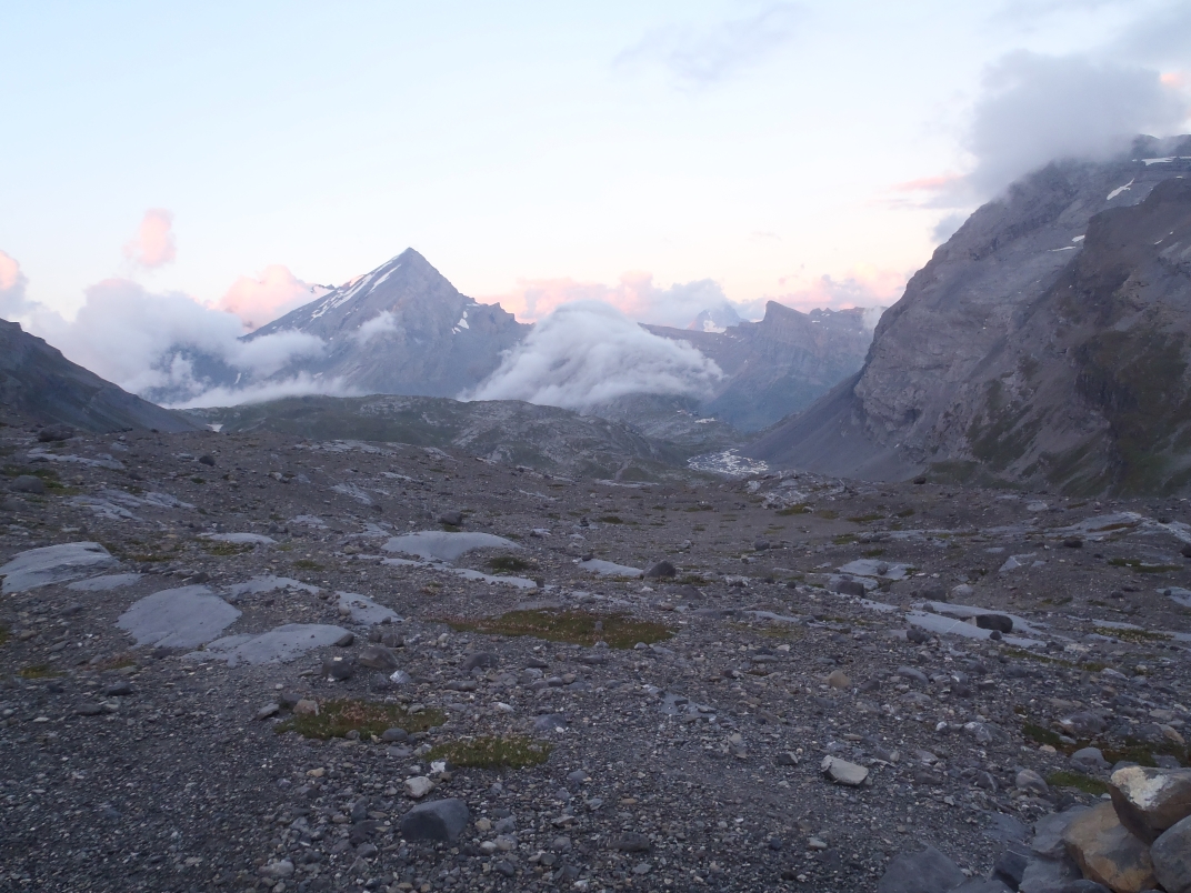 Day 5 - Gemmipass - Lammerenhutte (2502m)