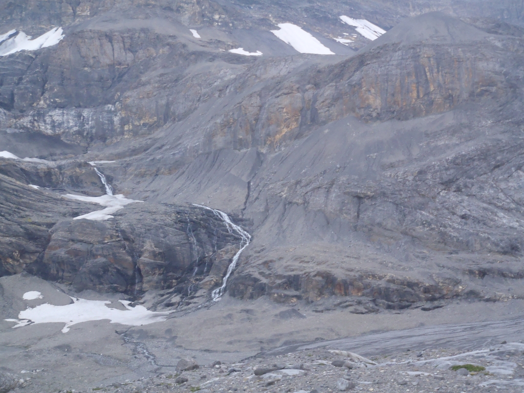 Day 5 - Gemmipass - Lammerenhutte (2502m)